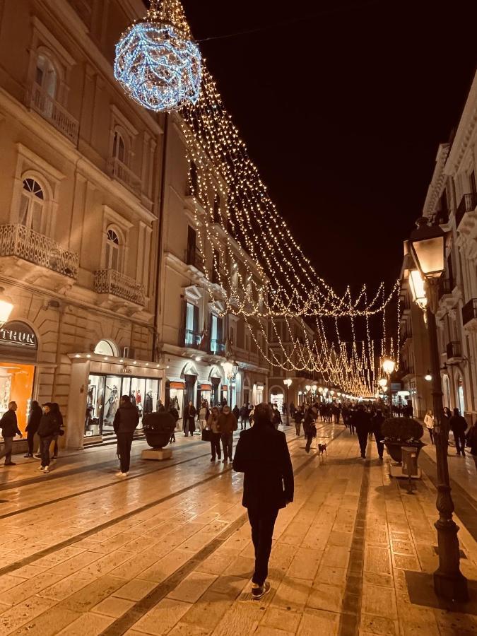 Palazzo Berardi Bed & Breakfast Taranto Exterior photo