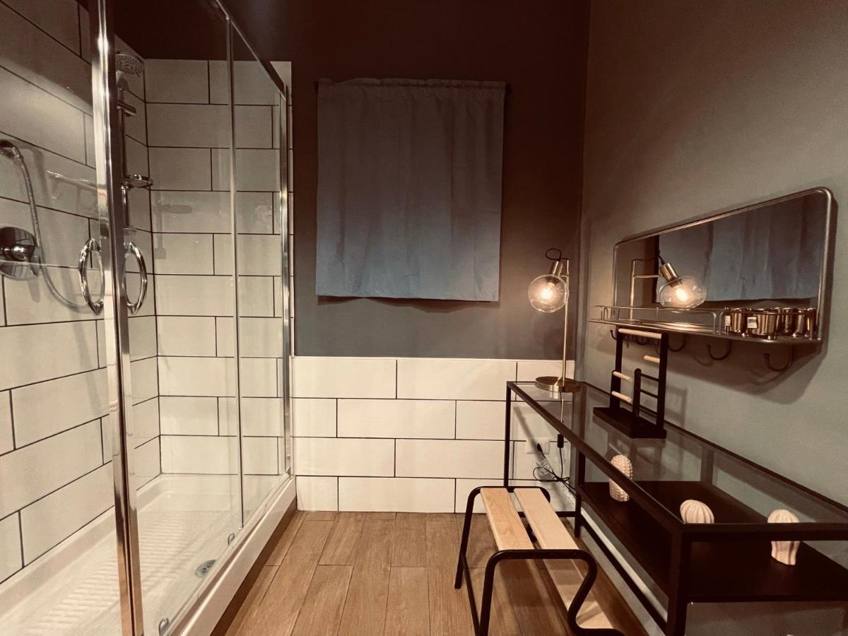 Palazzo Berardi Bed & Breakfast Taranto Exterior photo