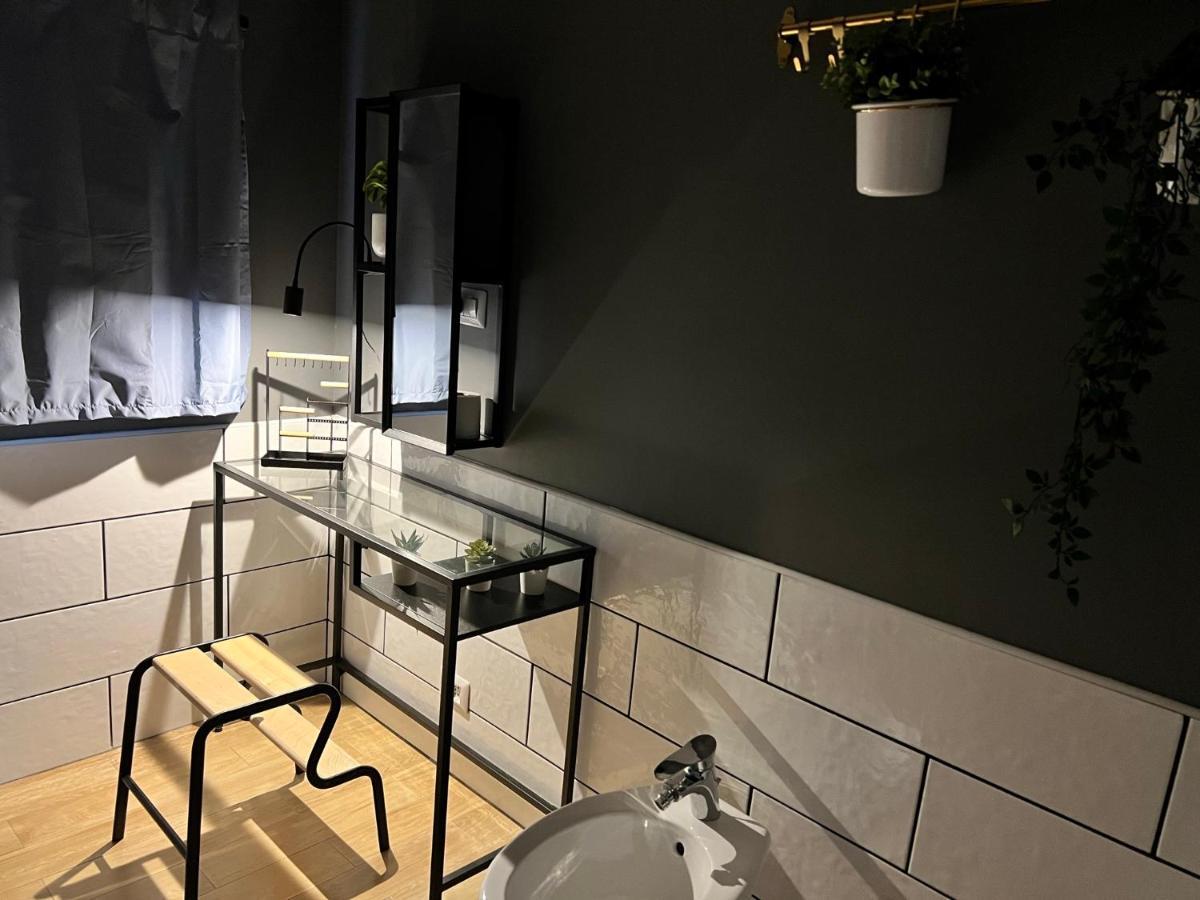 Palazzo Berardi Bed & Breakfast Taranto Exterior photo