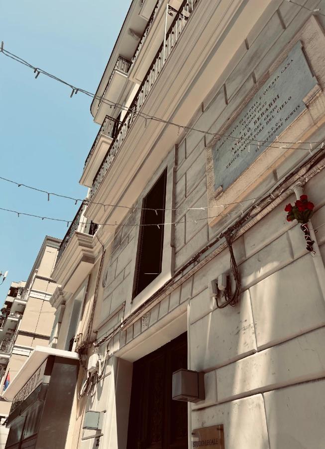 Palazzo Berardi Bed & Breakfast Taranto Exterior photo