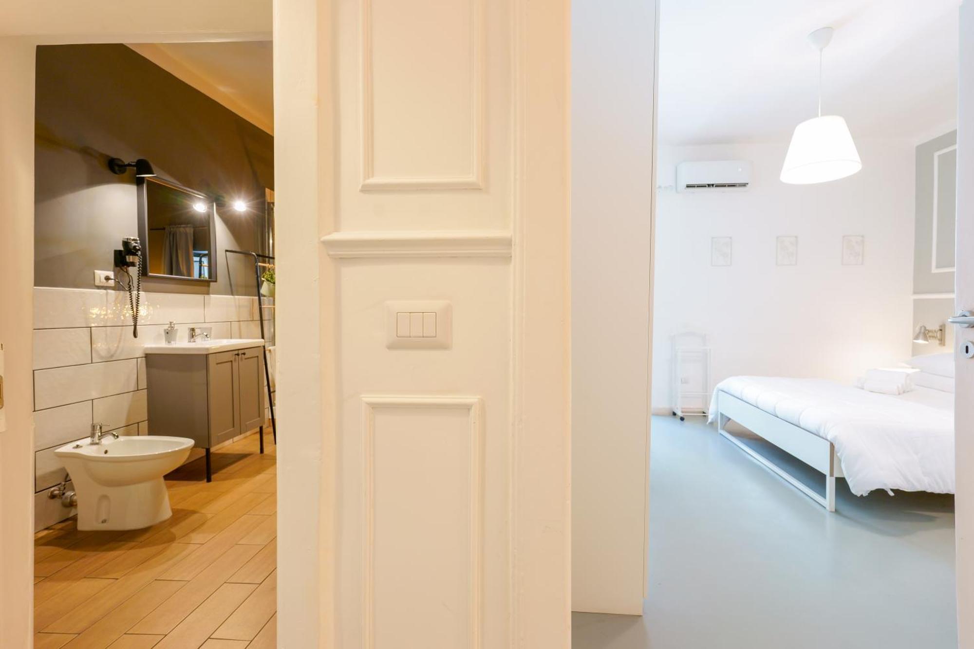 Palazzo Berardi Bed & Breakfast Taranto Exterior photo